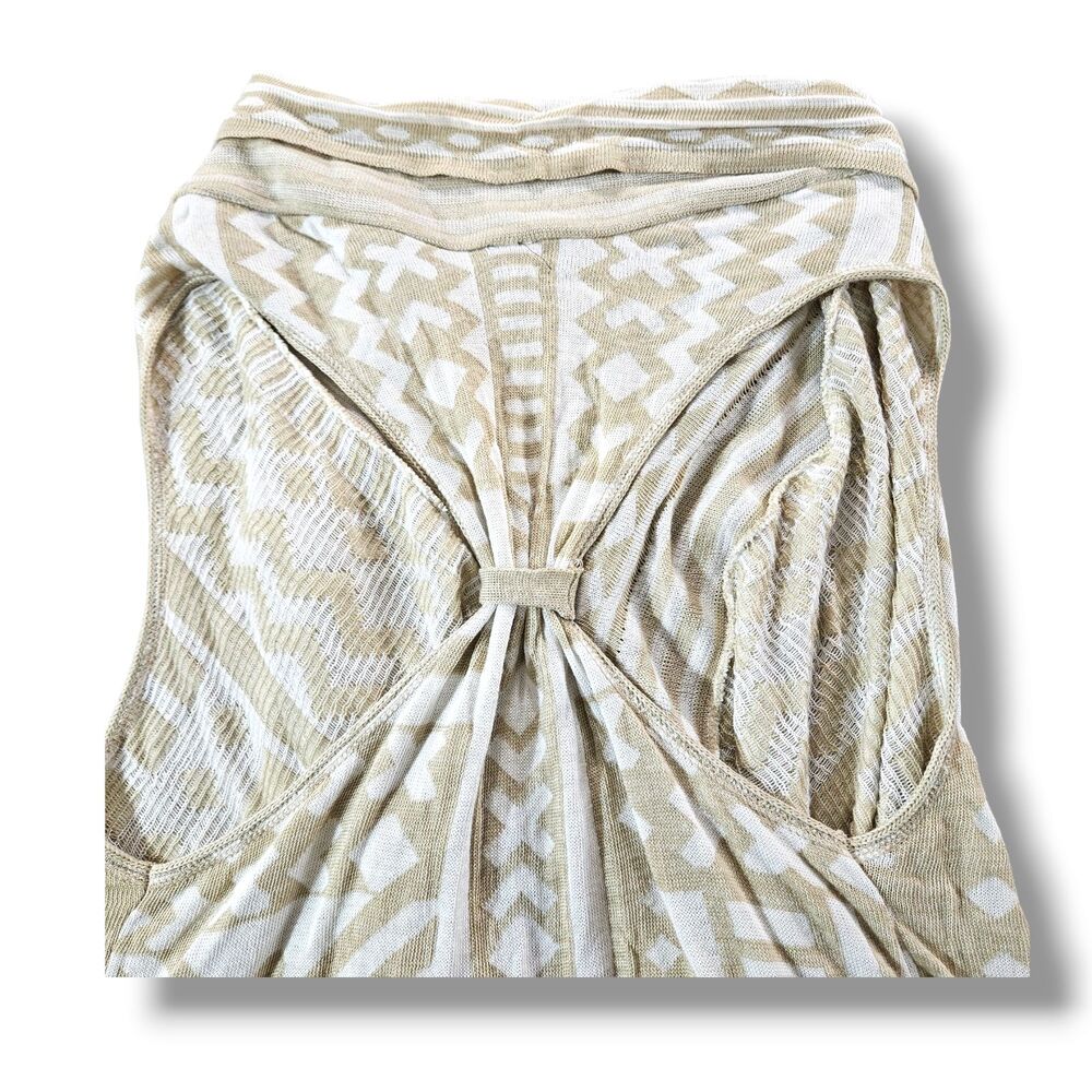 2b Bebe Cardigan Size Small White Beige Geometric Print Sleeveless Open Vest - Picture 6 of 10